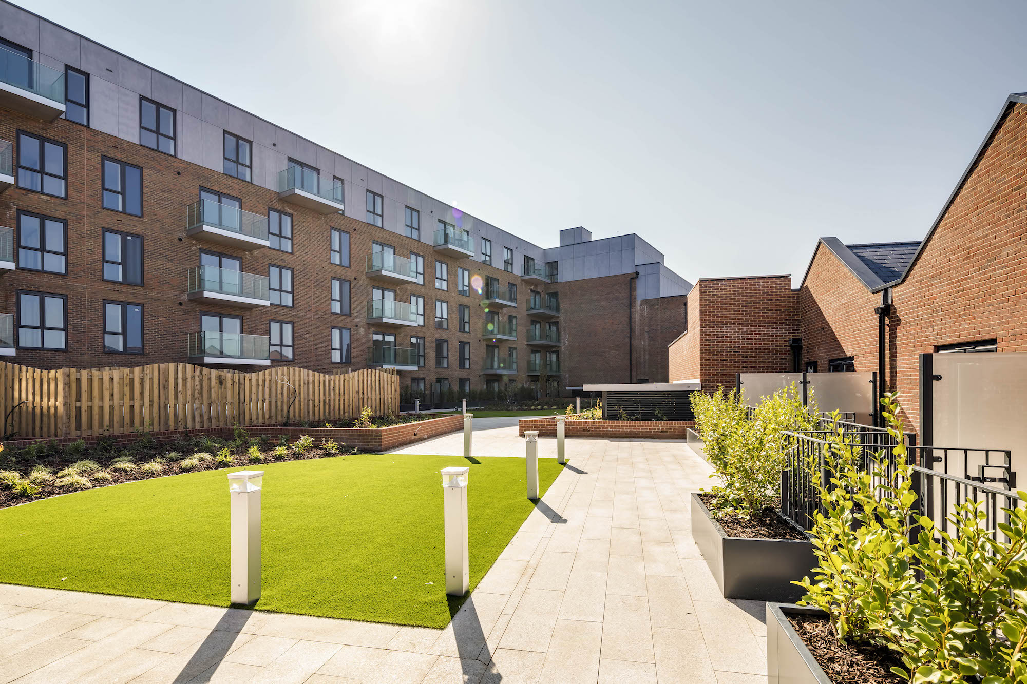 Queens Walk, East Grinstead: Where luxury apartments are available at affordable prices image